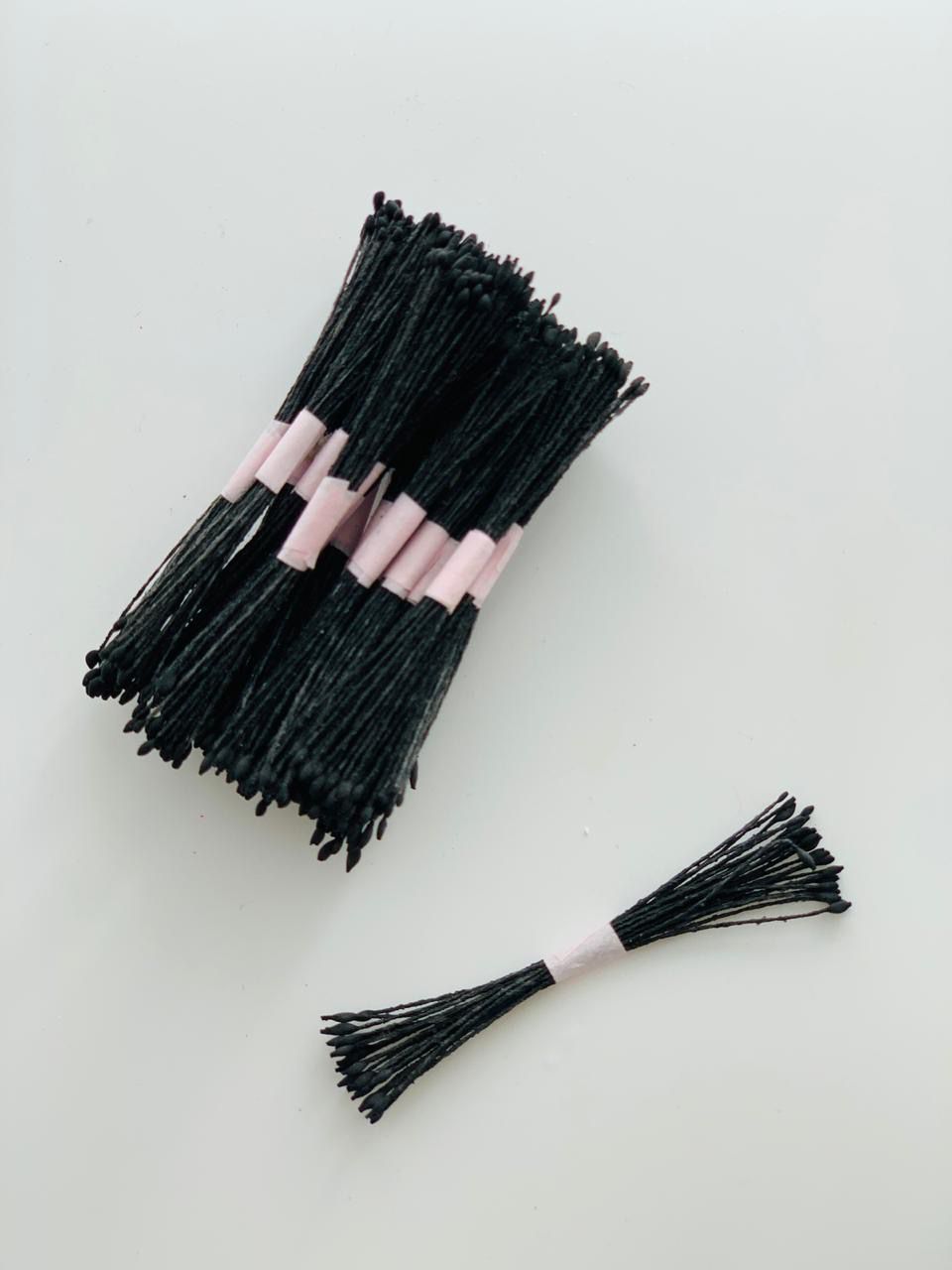 Floral Essentials Stamens/Pollens Pack Of 25Pcs Black Pointed